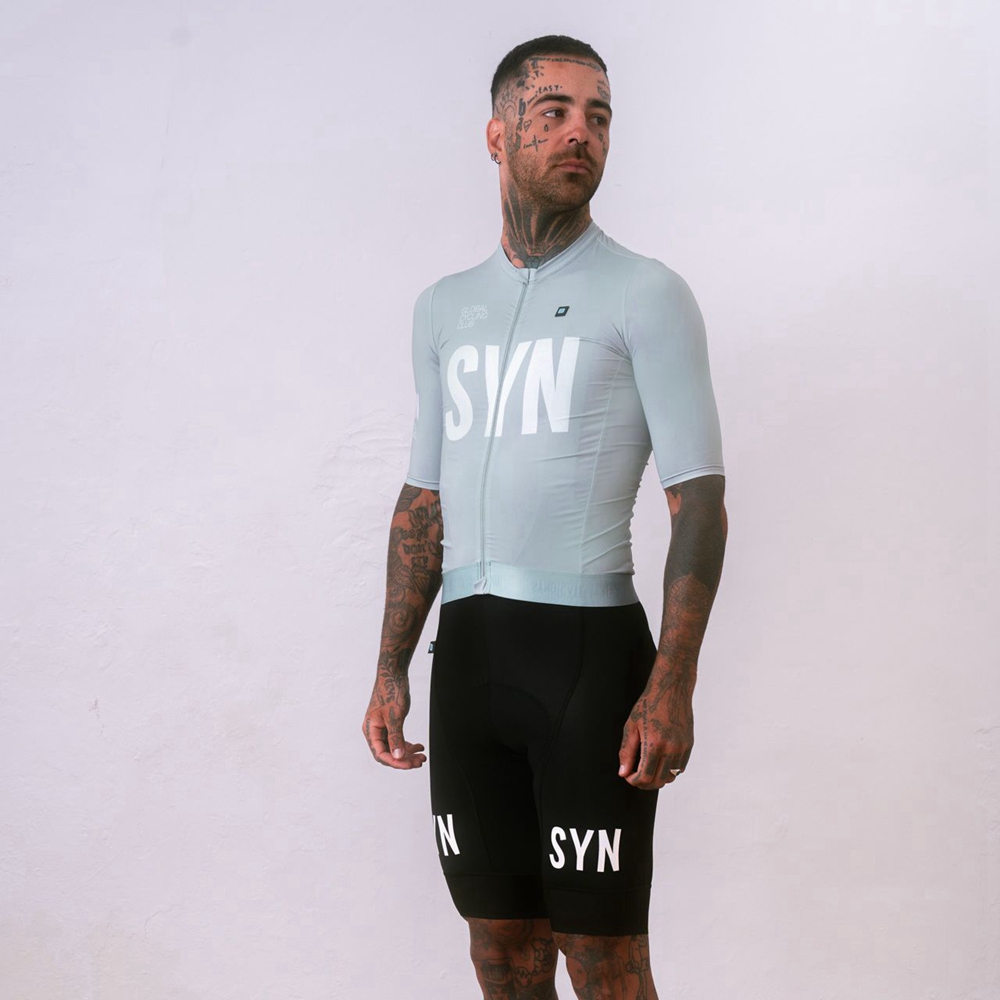 Silbergraues Kurzarm-Radtrikot – Cycling Bib Shorts Bewertung und Preis